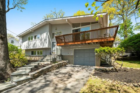 15 Floral Drive Hastings-on-Hudson NY 10706