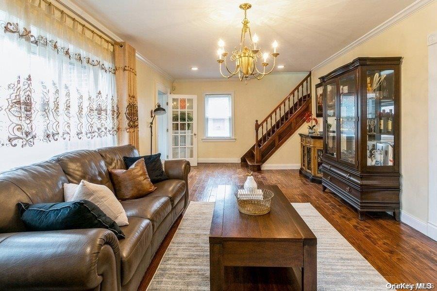 44 Jayson Avenue