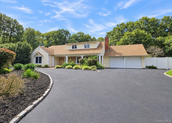 14 SEABROOK LN, STONY BROOK, NY 11790 - Image 2a15f75c4b4837df50ebfc4312f660a3/1552990032