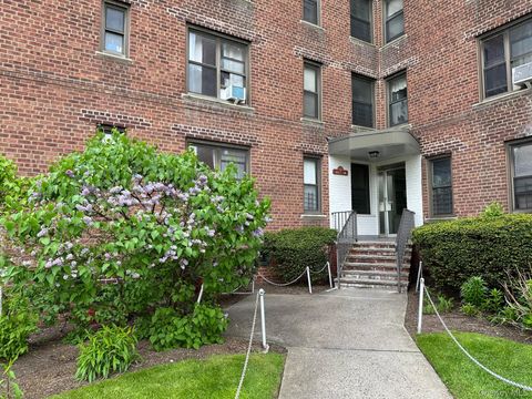 Photo of 112-50 Northern Boulevard #3B, Corona, NY 11368 (MLS # 931161)