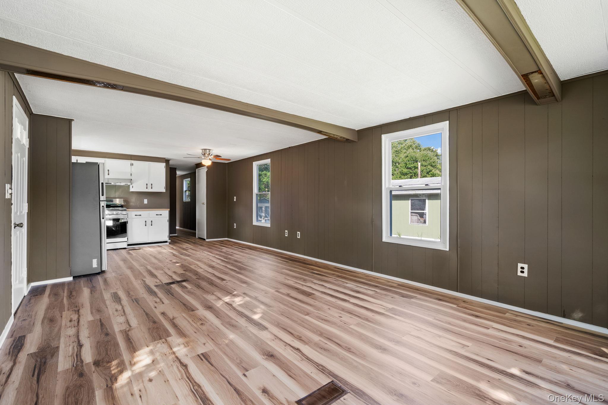 759 Tarrytown Lane