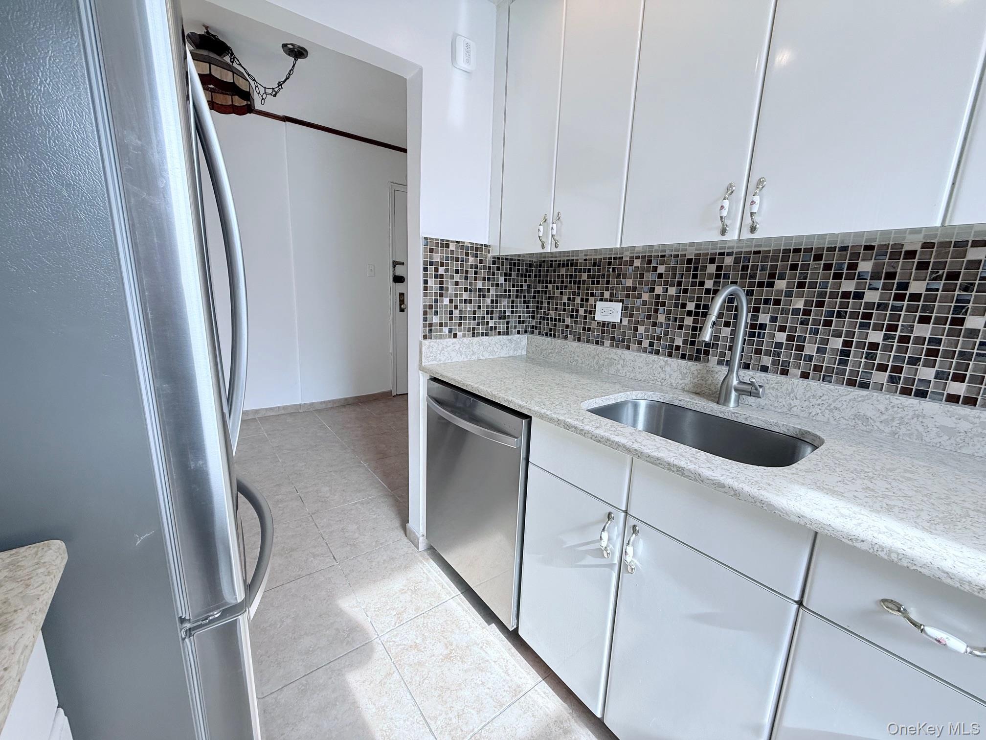 83-55 Woodhaven Boulevard 2B