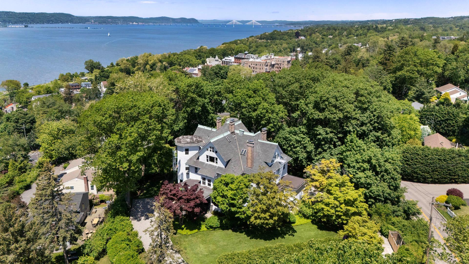38 Oliphant Avenue #6, Dobbs Ferry, New York image 2