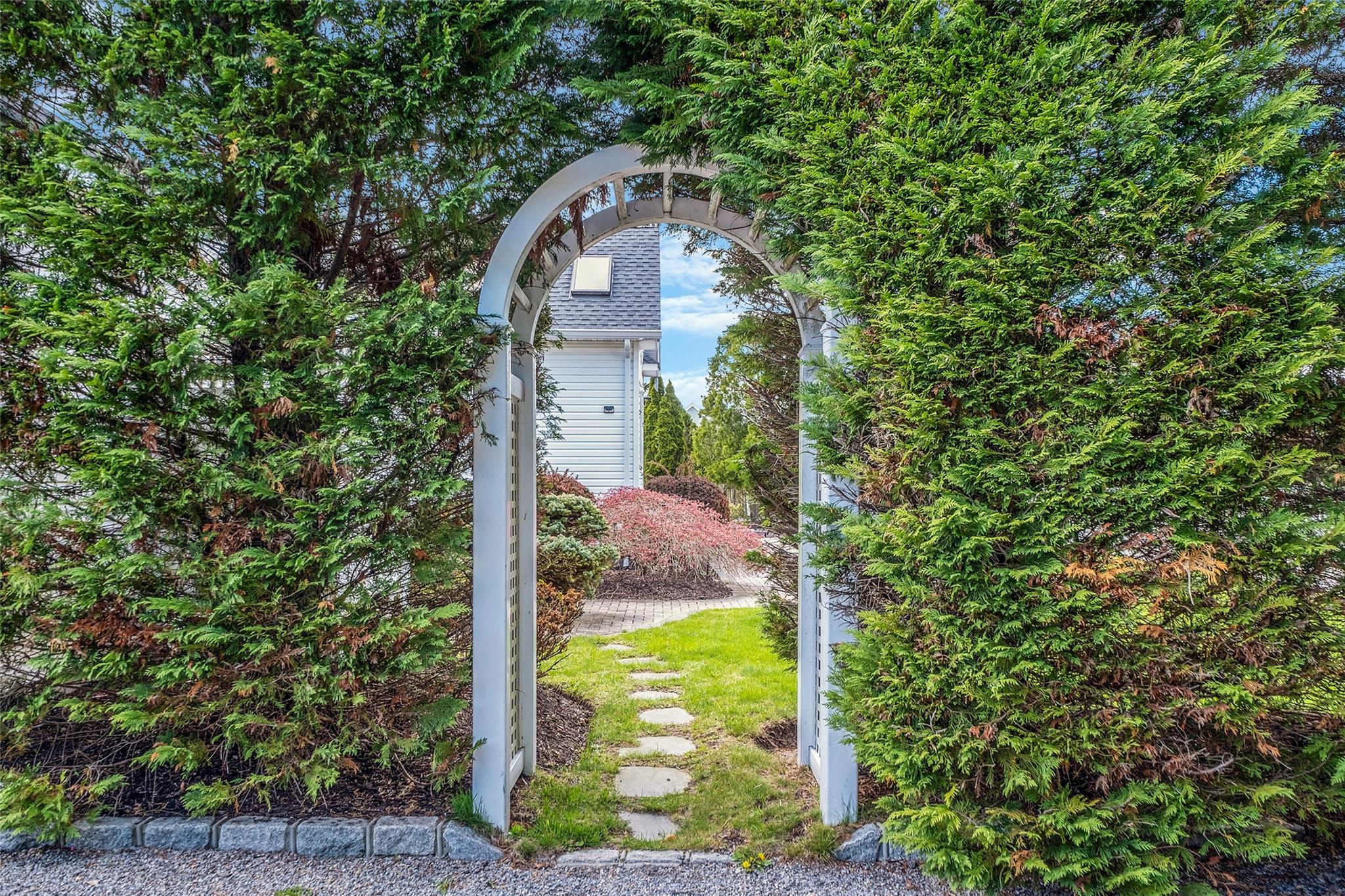 49A S Bay Avenue, Eastport, New York image 37