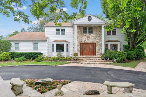 2 Blue Sky Court Huntington NY 11743