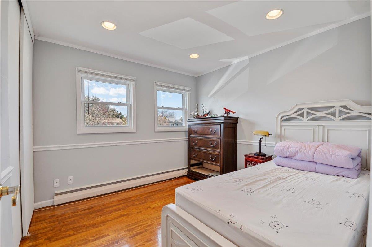 11 Crabapple Lane, Commack, New York image 15