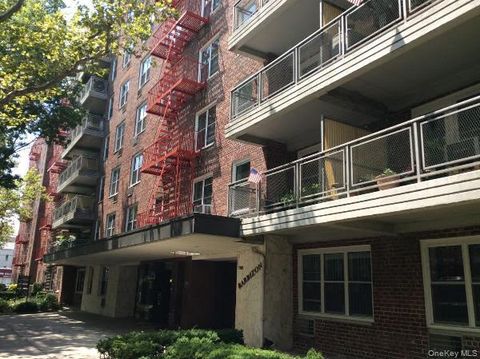 Homes For Sale - 142-05 Roosevelt Avenue #331<br/> Flushing, NY 11354