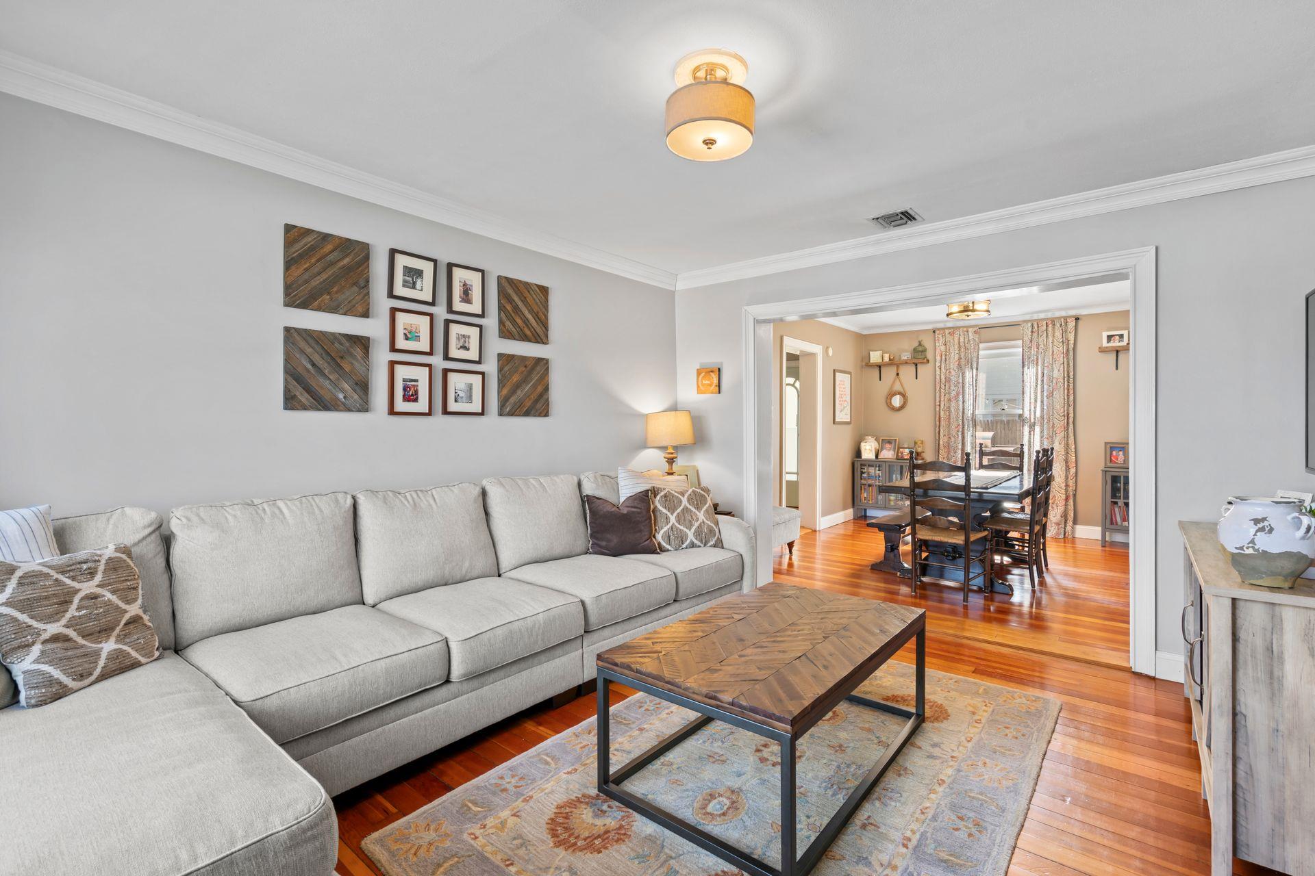47 Maple Road, Kings Park, New York image 5