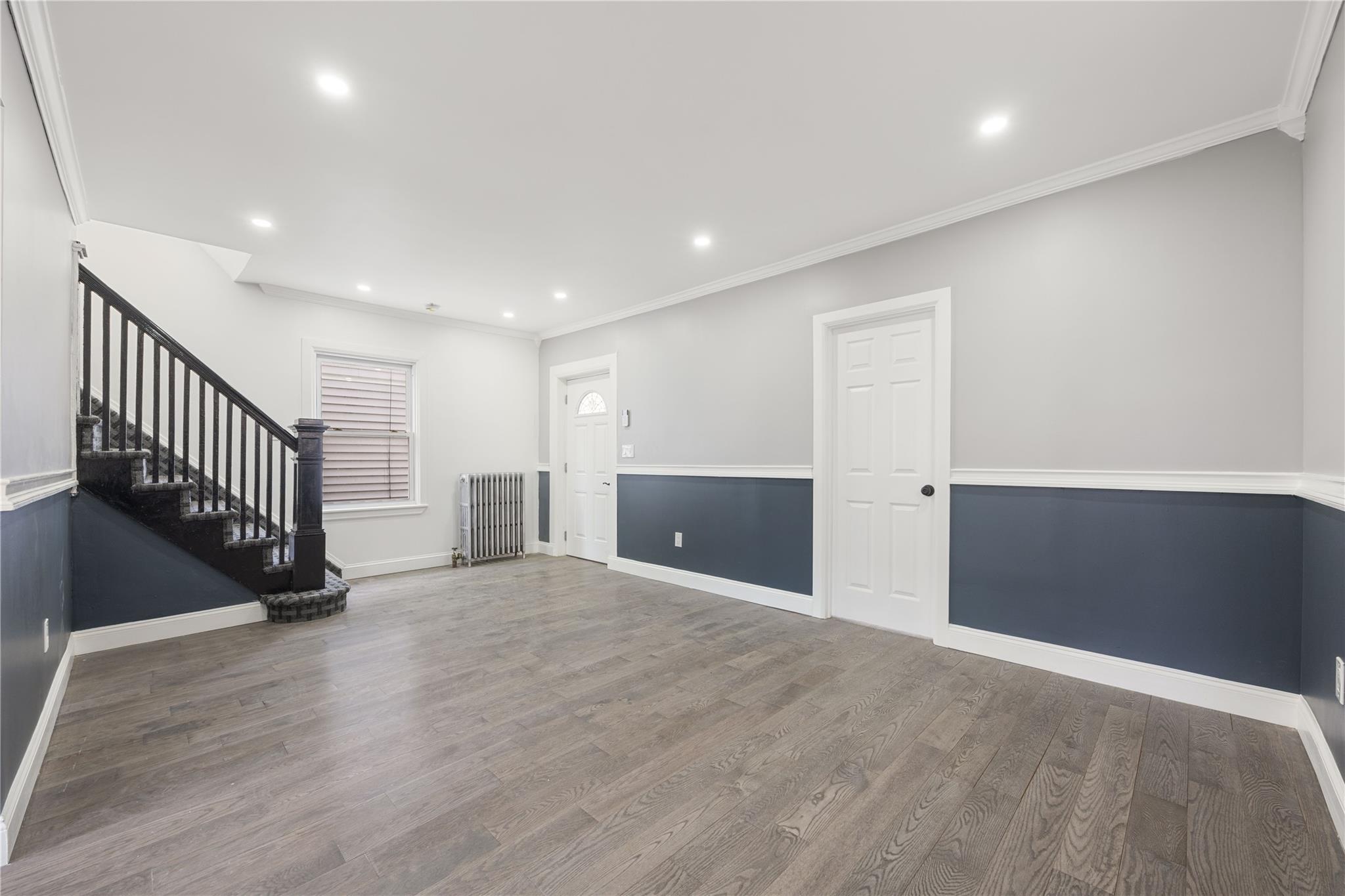 186-09 Dormans Road, Saint Albans, New York image 5