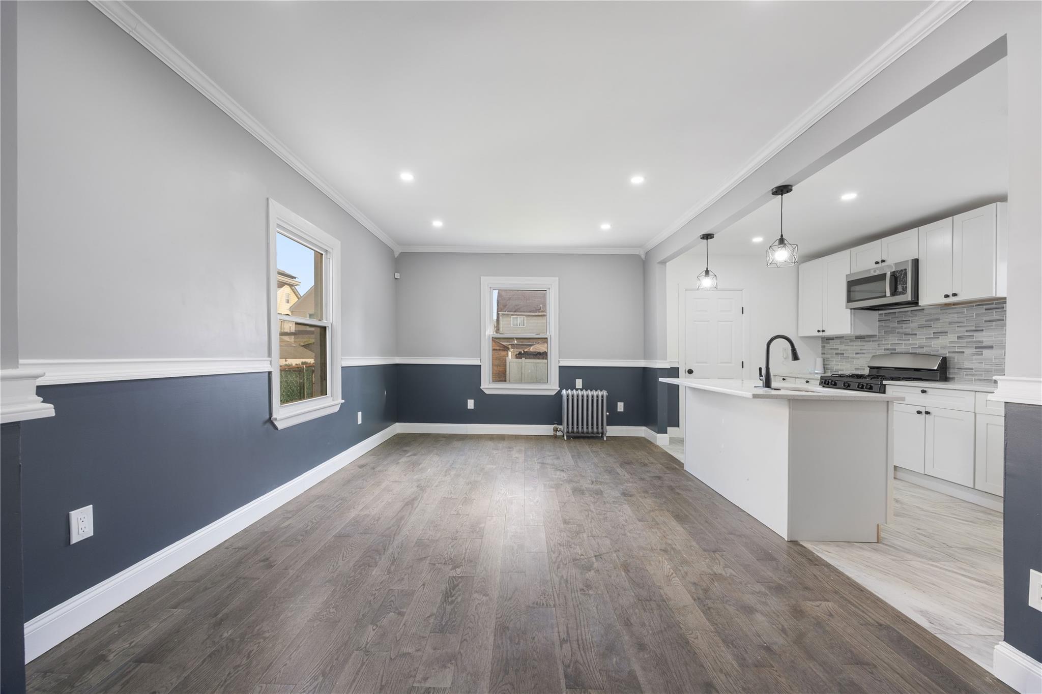 186-09 Dormans Road, Saint Albans, New York image 6