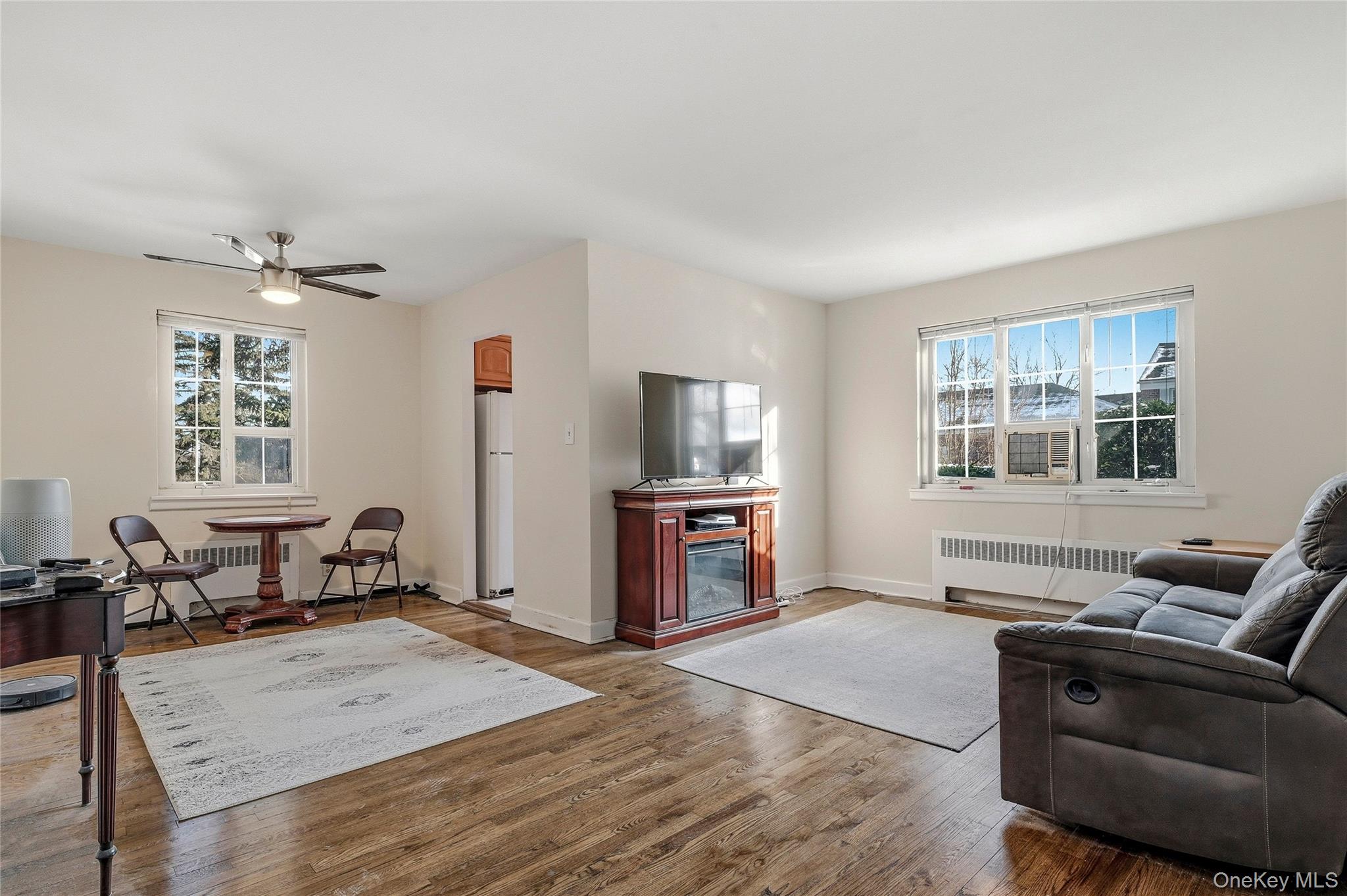 47 Nathan Hale Drive 14A