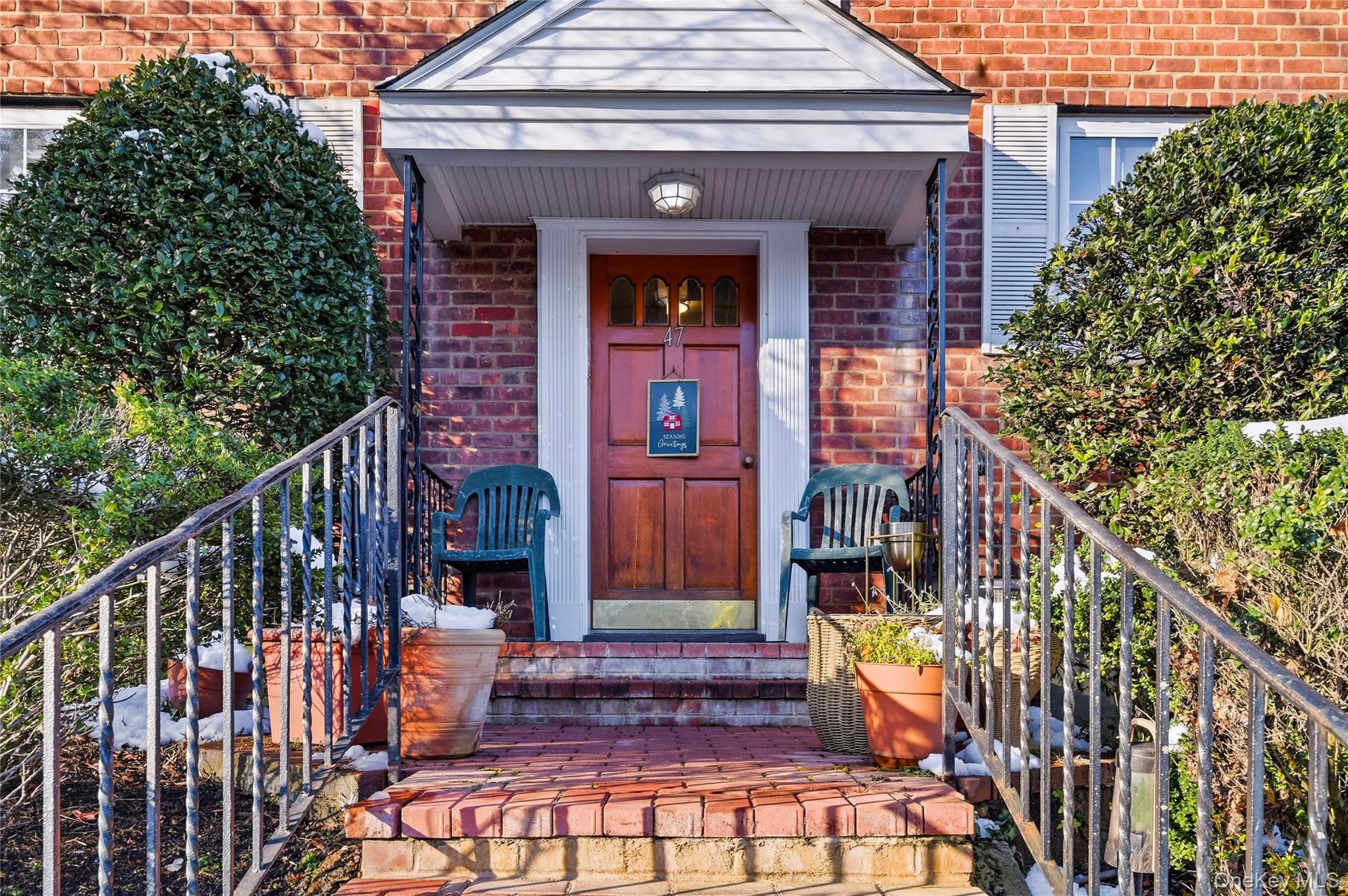 47 Nathan Hale Drive 14A