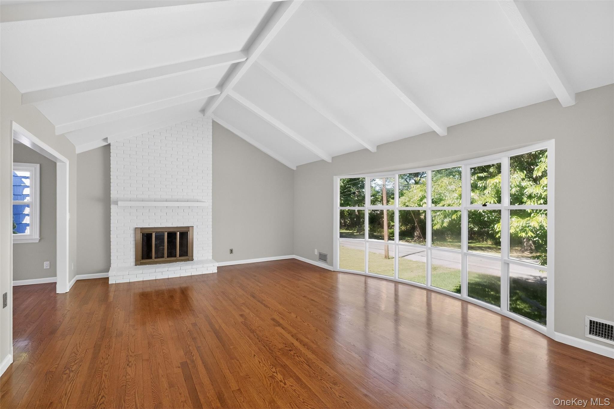 835 Shore Acres Drive