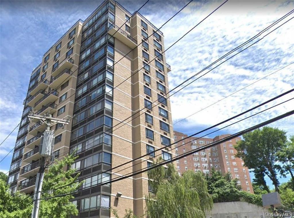 Photo 1 of 9 — 2287 Johnson Avenue 6C, Bronx, NY 10463