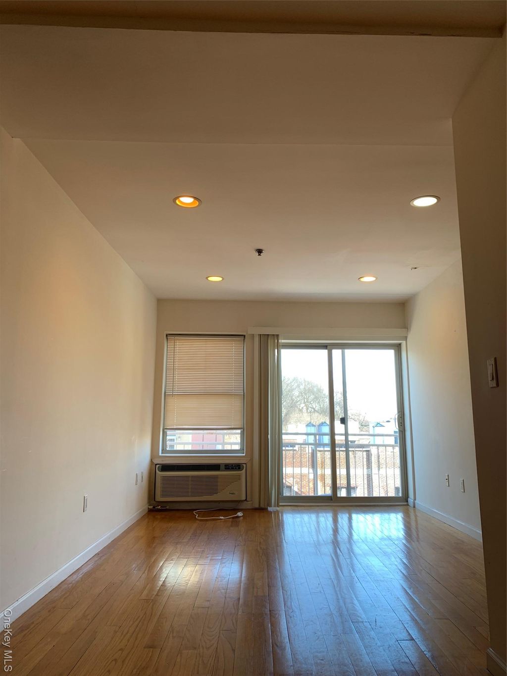 Photo of 82-65 116th Street #603, Richmond Hill North, NY 11418 (MLS # 965548)