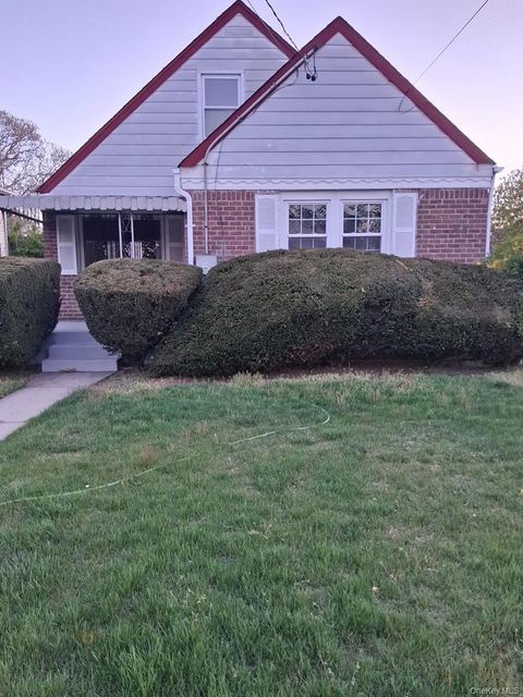 Homes For Sale - 65 Botsford Street<br/> Hempstead, NY 11550