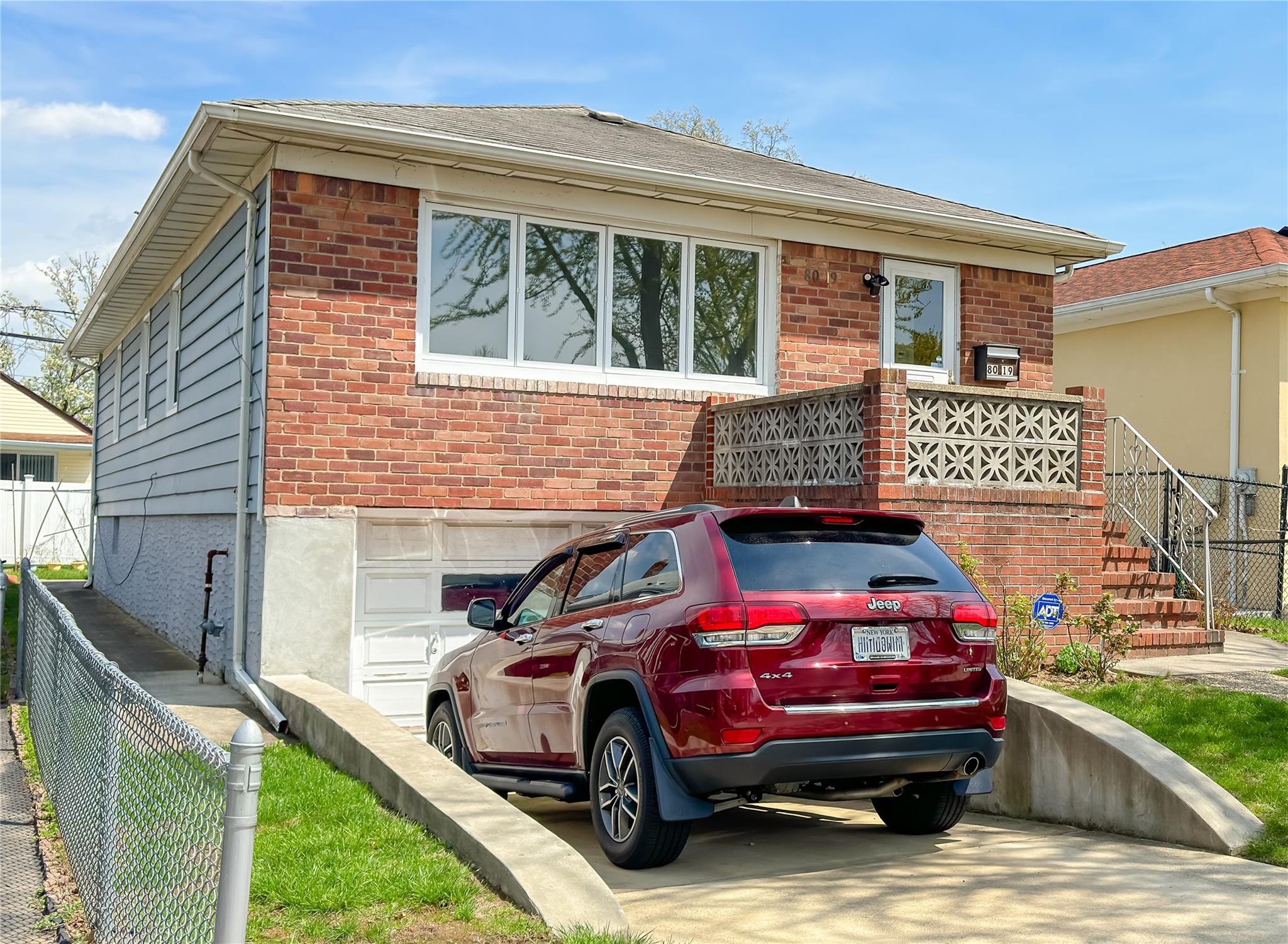 Property for Sale at 266th Street, Floral Park, Queens, NY - Bedrooms: 3 
Bathrooms: 2 
Rooms: 6  - $949,000
