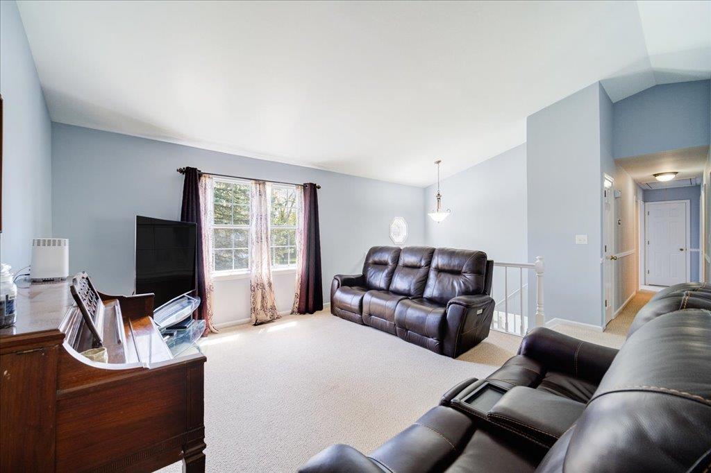 19 Hawkins Street, Poughkeepsie, New York image 7