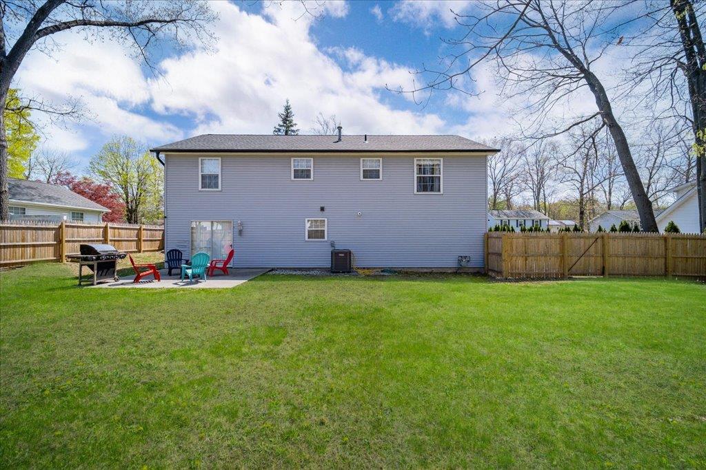 19 Hawkins Street, Poughkeepsie, New York image 25