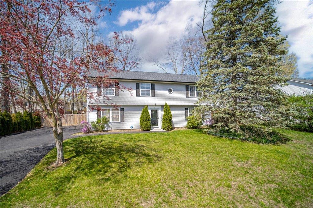 19 Hawkins Street, Poughkeepsie, New York image 2