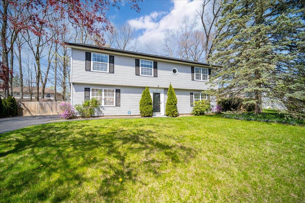 19 Hawkins Street, Poughkeepsie, New York image 1