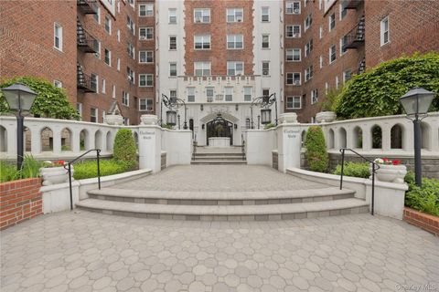 Homes For Sale - 60 W Broad Street #1G<br/> Mount Vernon, NY 10552