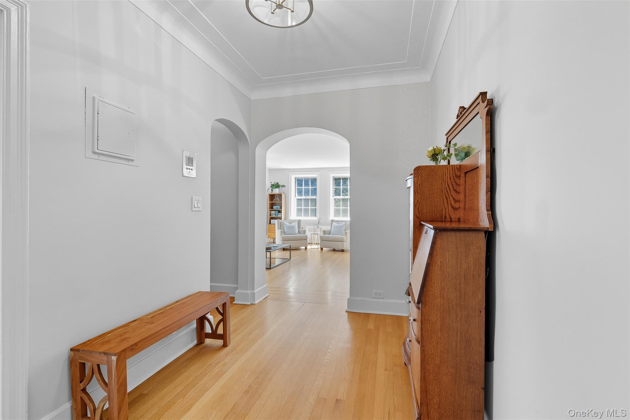 16 N Chatsworth Avenue 214