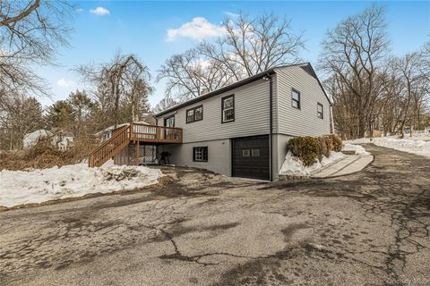 221 Lafayette Avenue Cortlandt Manor NY 10567