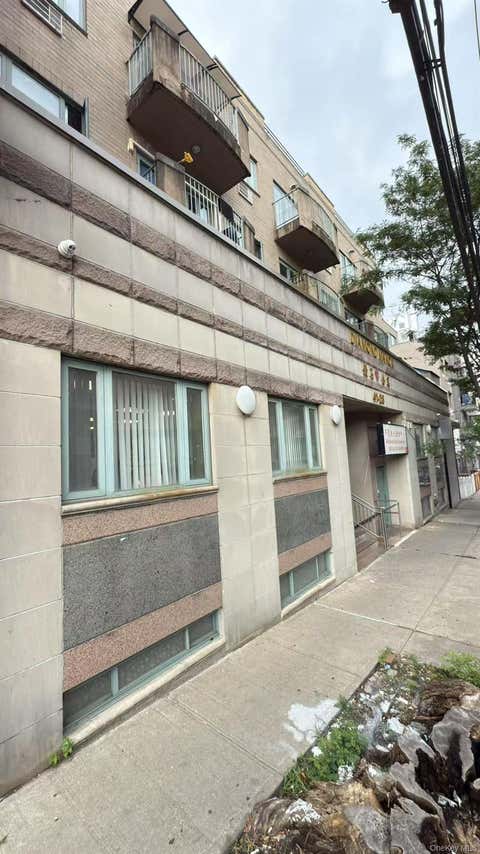 Condo For Rent - 4128 Haight Street #5A<br/> Flushing, NY 11355