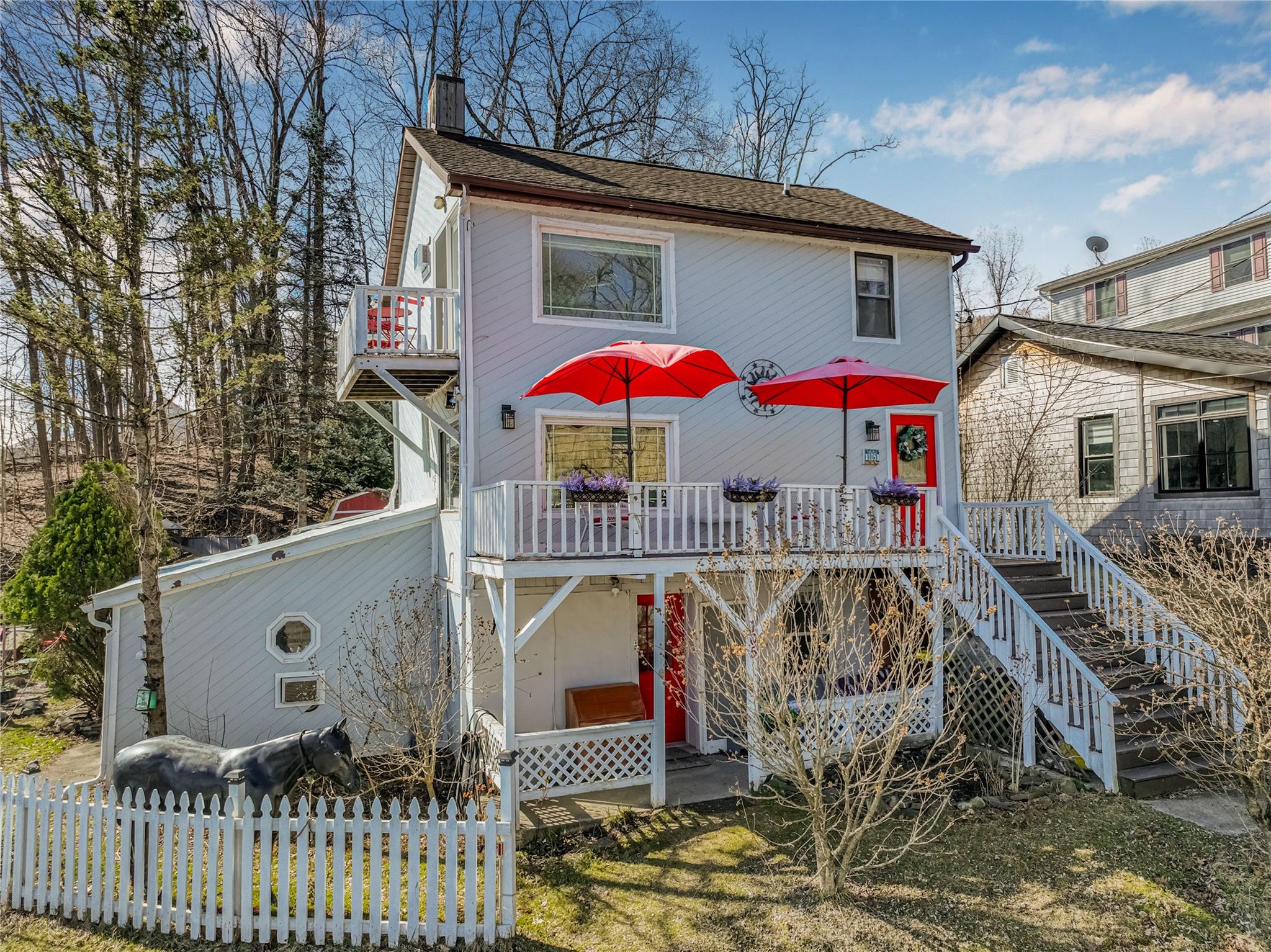 105 Canal St, Port Ewen, New York image 1