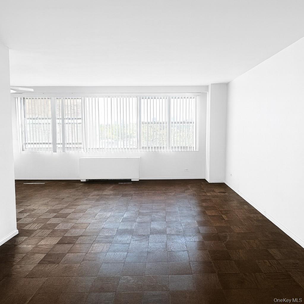 61-20 Grand Central Parkway B600