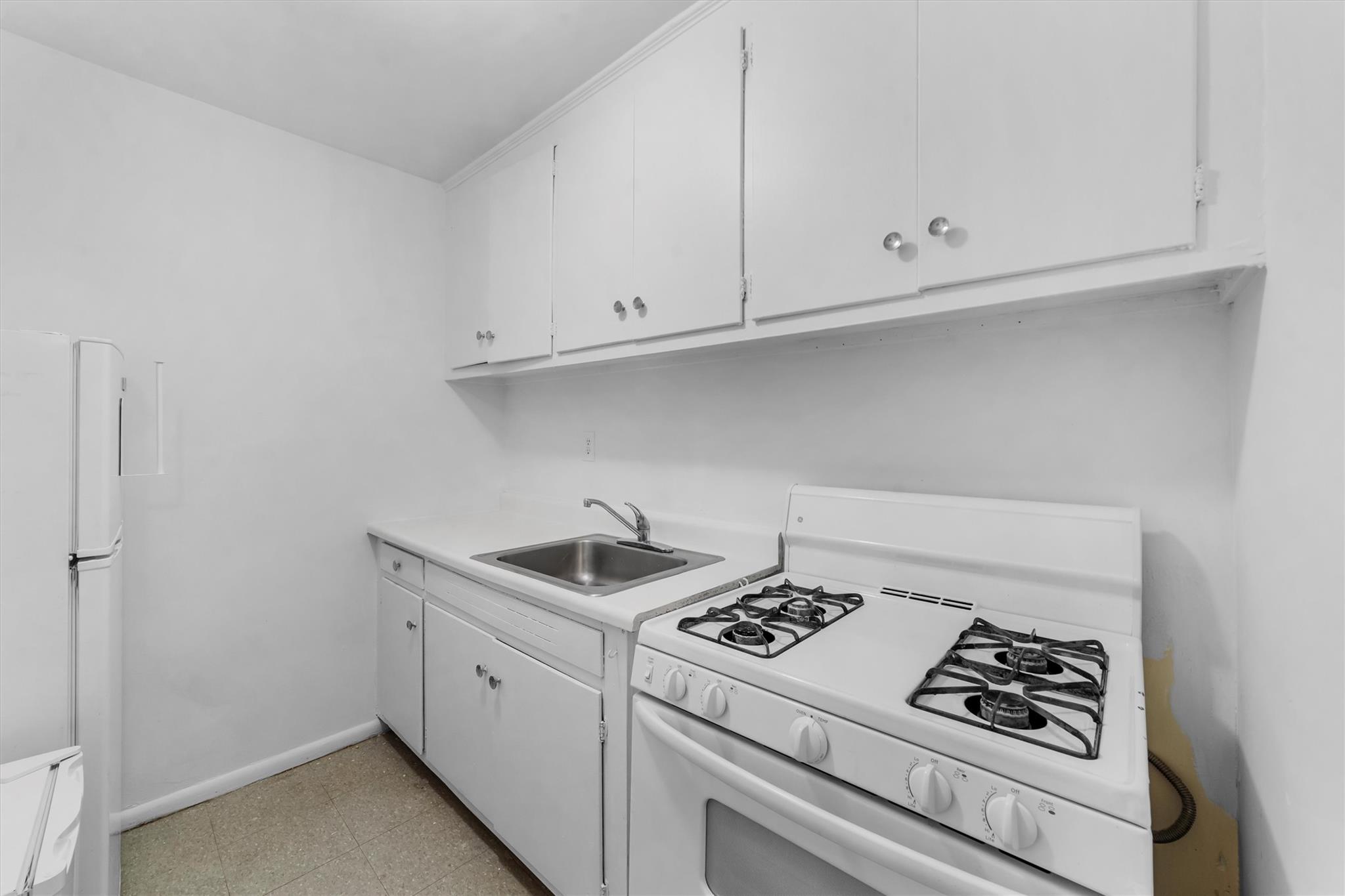 43 Bronx River Road #7A, Yonkers, New York image 10