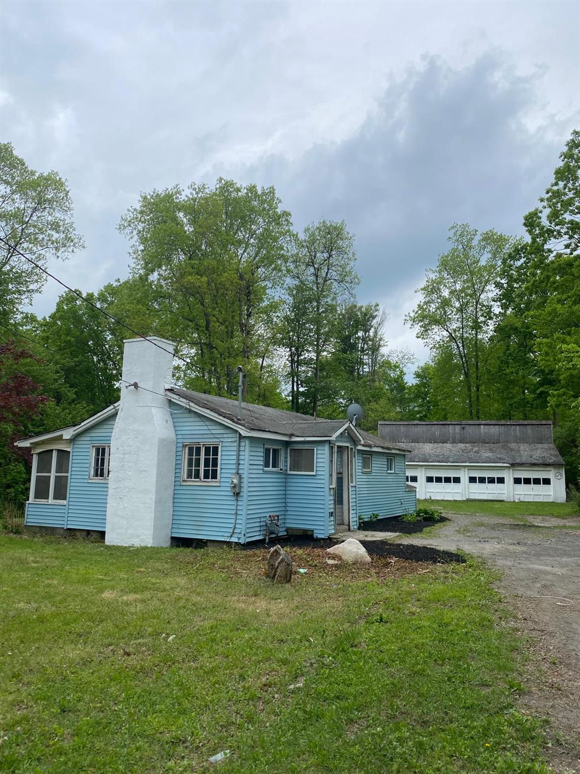 2411 Goshen Turnpike, Middletown, New York image 1