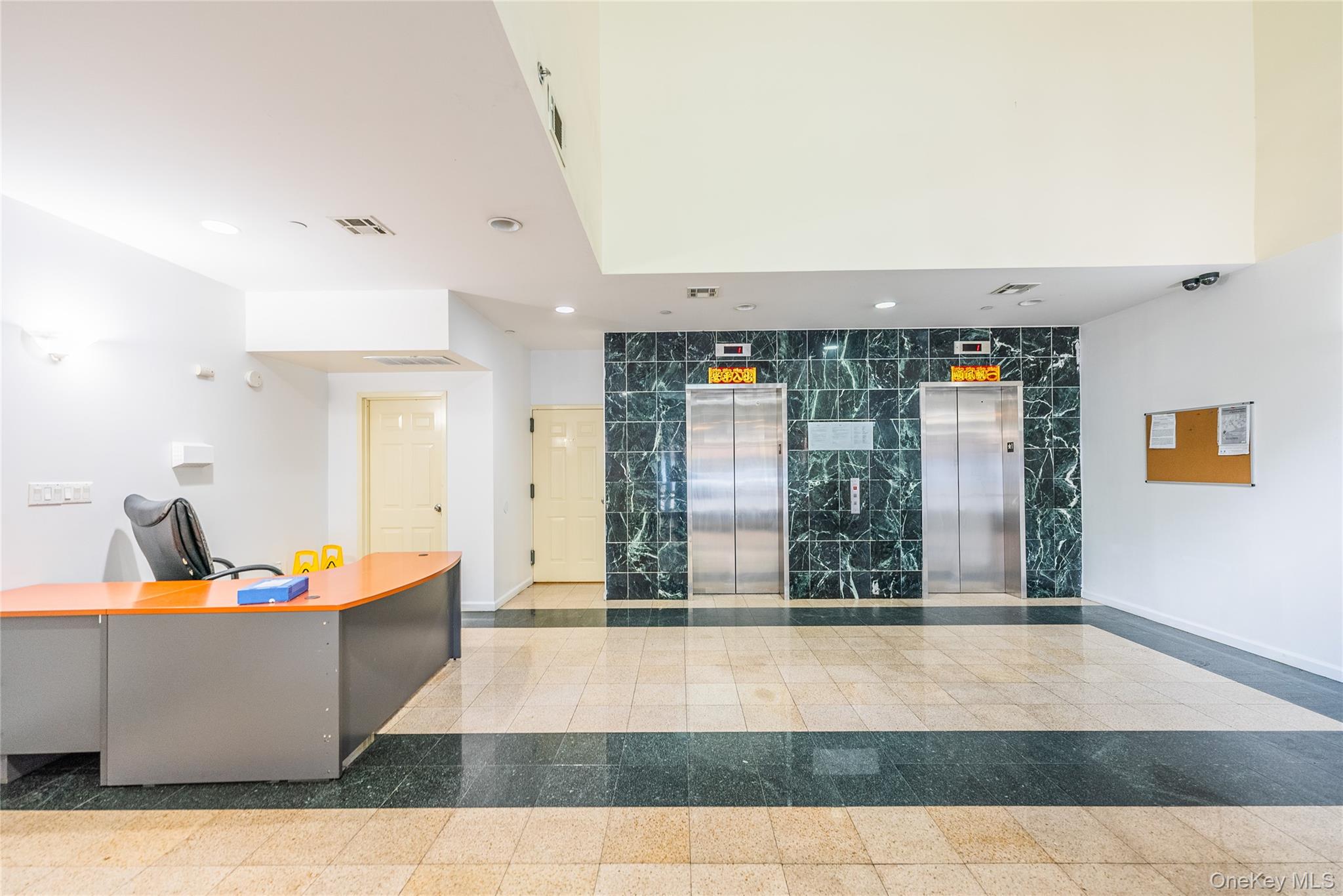 35-06 Leavitt Street 3E