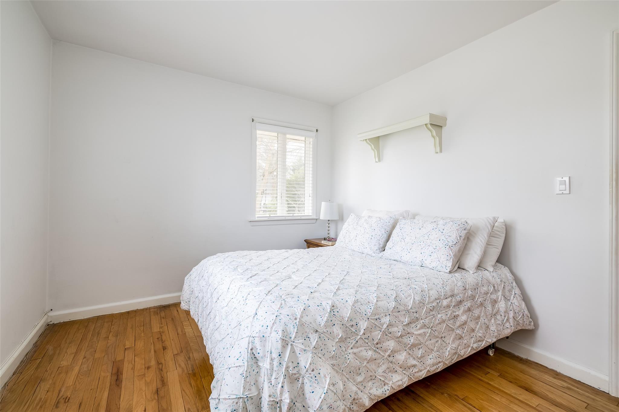 340 Great River Road, Great River, New York image 14