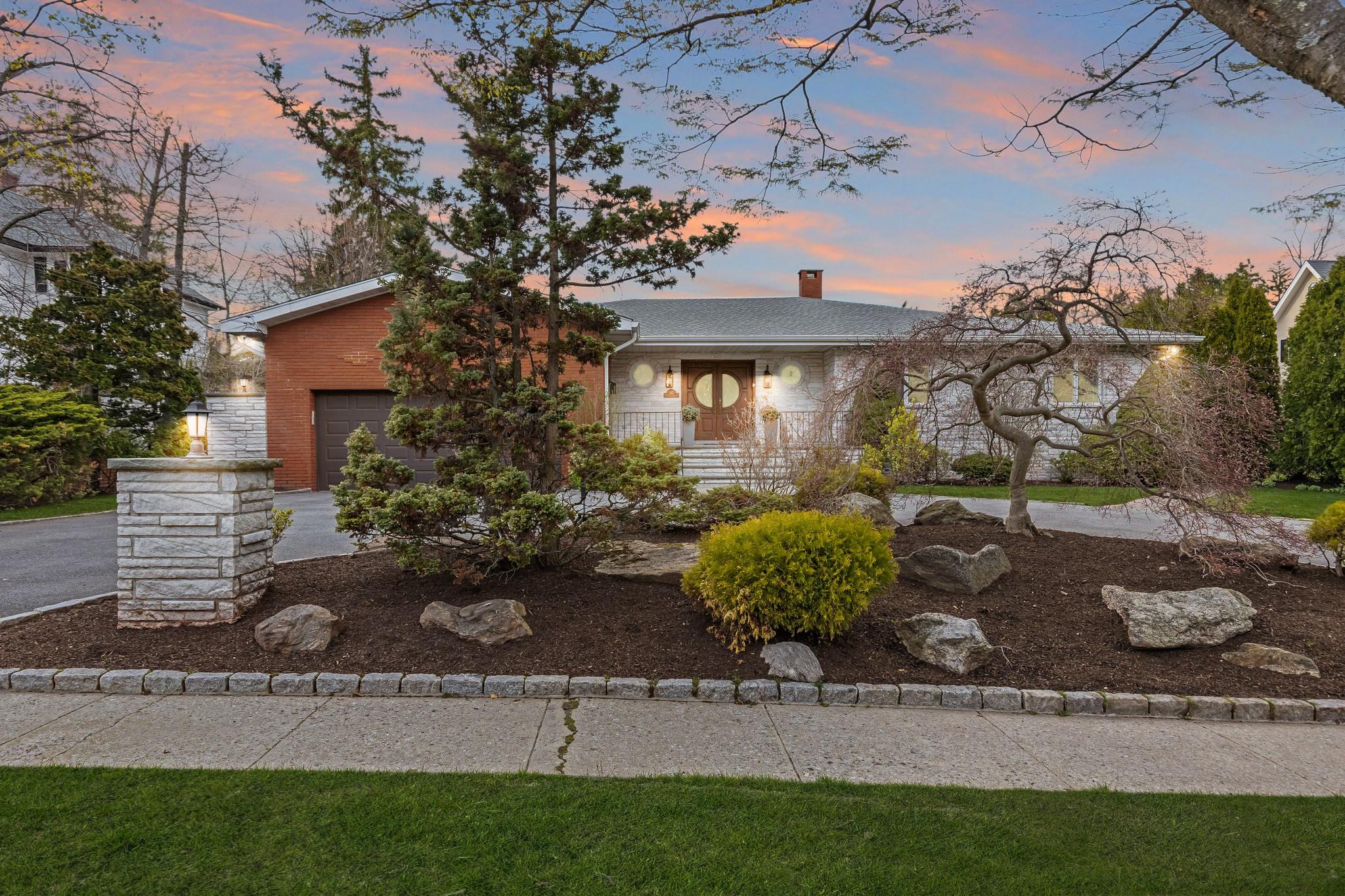 187 Jackson Avenue, Pelham, New York image 39