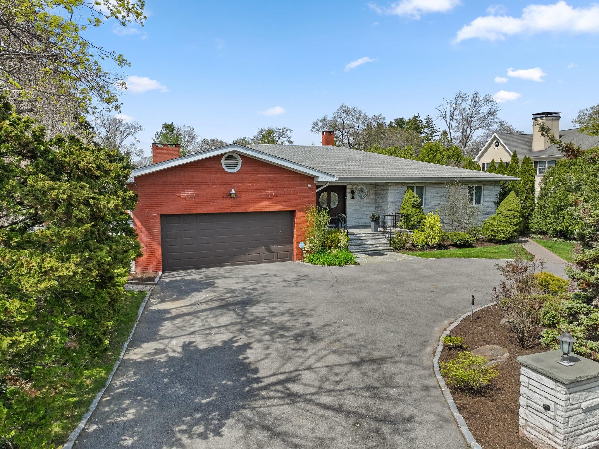 187 Jackson Avenue, Pelham, New York image 36