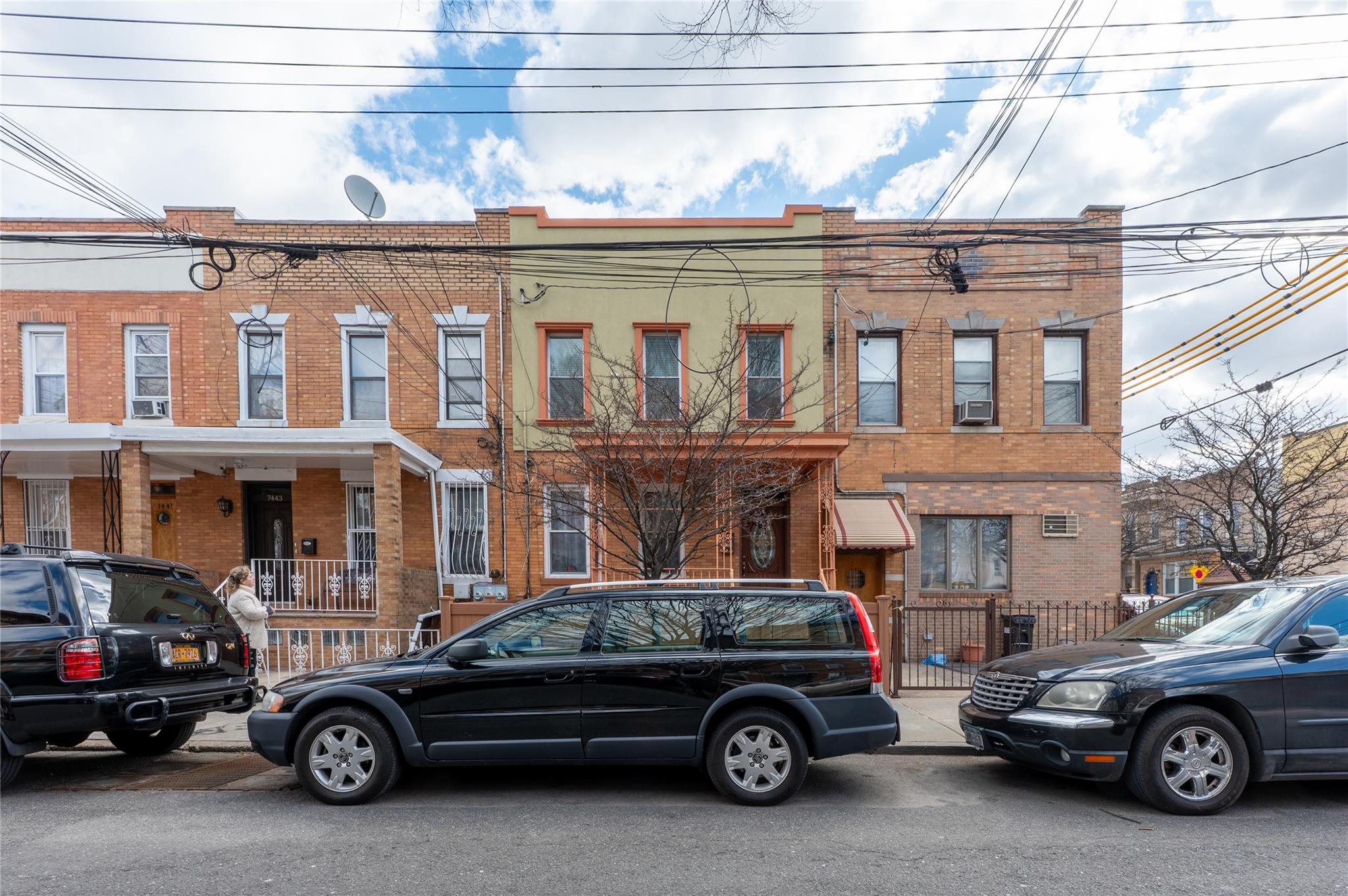 62 Street, Glendale, Queens, NY - 4 Bedrooms  
2 Bathrooms - 
