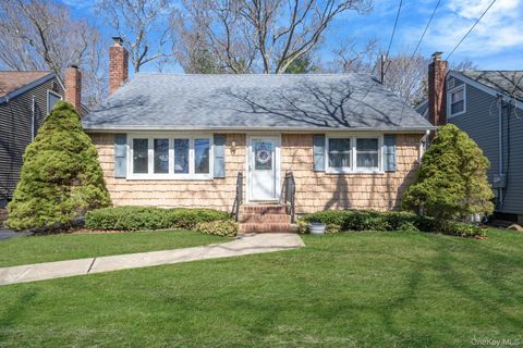 95 Horton Drive Huntington Station NY 11746