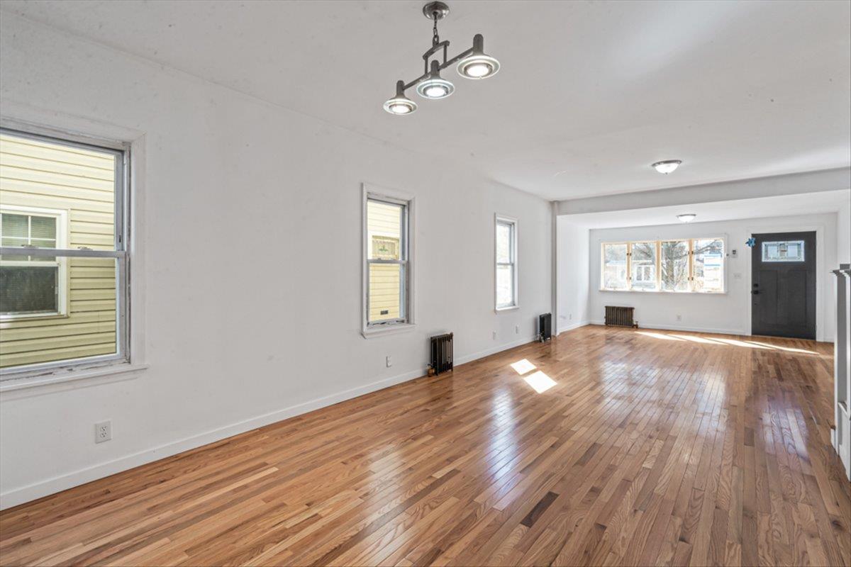 103-31 S 105th Street, Ozone Park, New York image 11