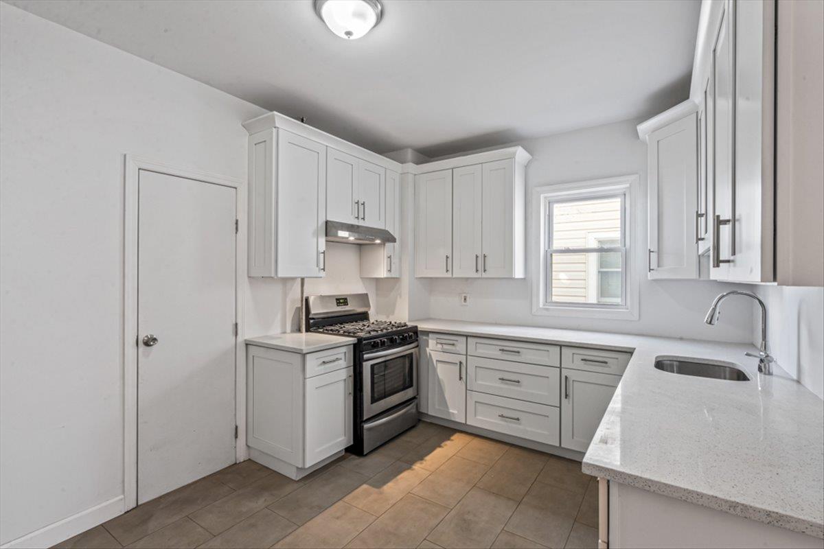 103-31 S 105th Street, Ozone Park, New York image 5