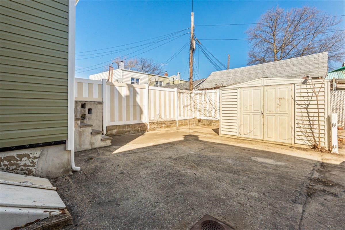 103-31 S 105th Street, Ozone Park, New York image 18