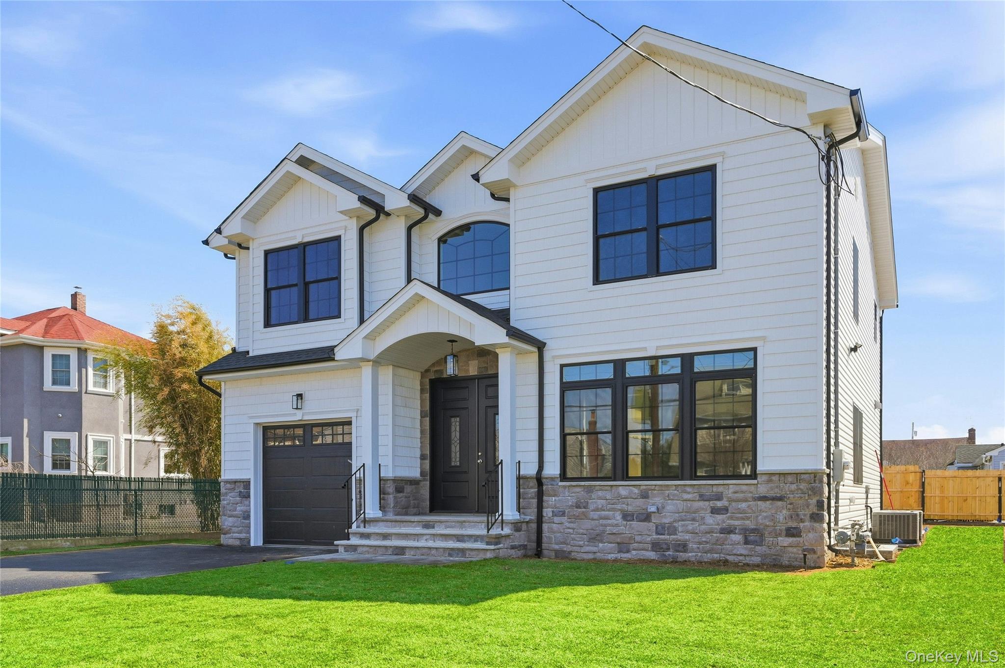 3390 Woodward Avenue