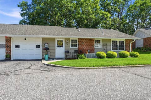 Condo For Sale - 176 Ventry Court #A<br/> Suffolk County, Ridge, NY 11961