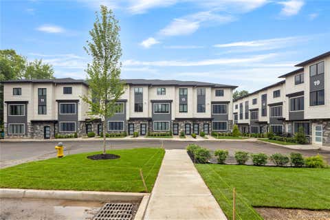 Condo For Sale - 17 Lazer Court #102<br/> Spring Valley, NY 10977
