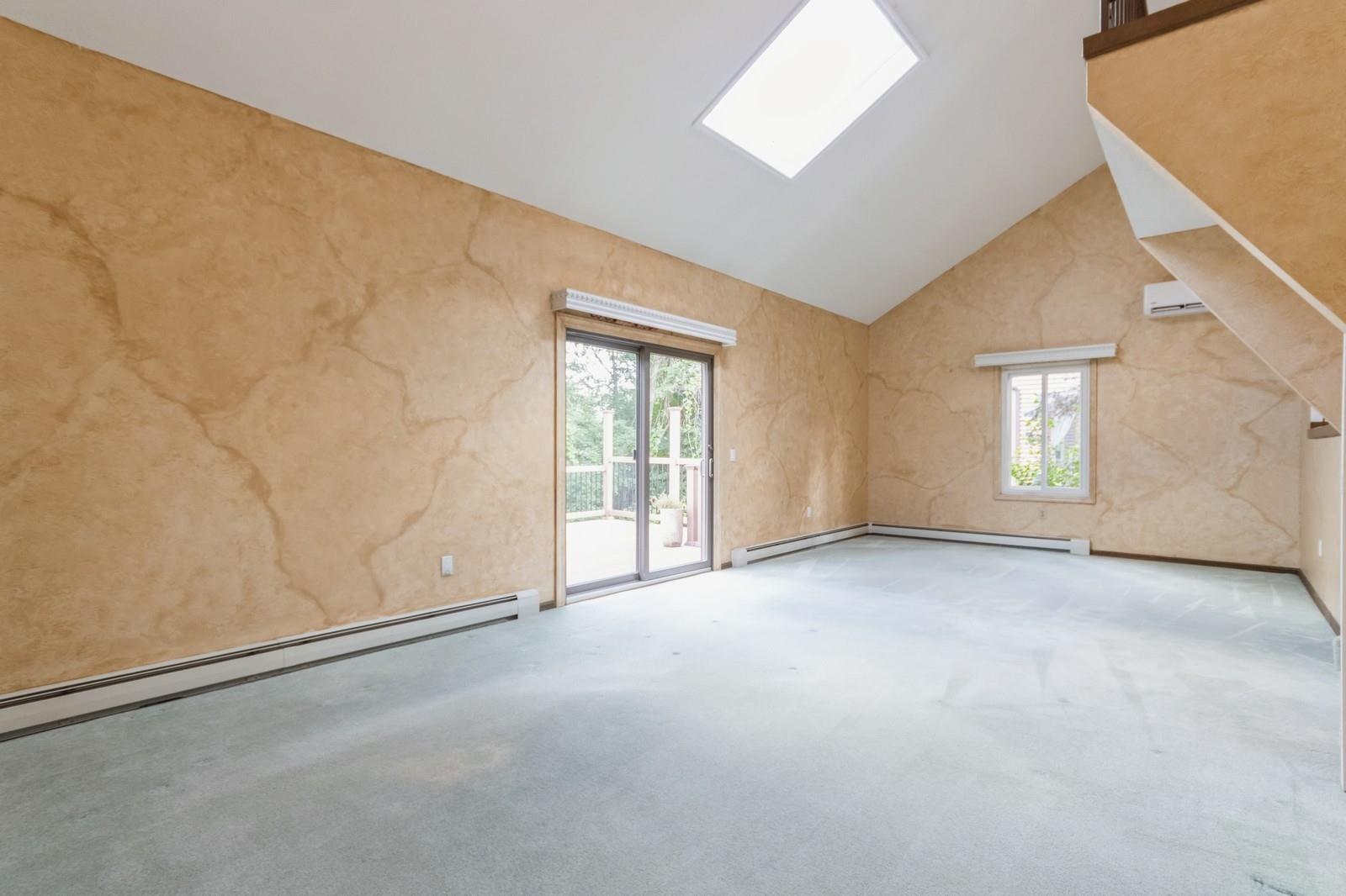 Fishkill, New York 12524, United States, 2 Bedrooms Bedrooms, ,2 BathroomsBathrooms,Residential,Active,186793