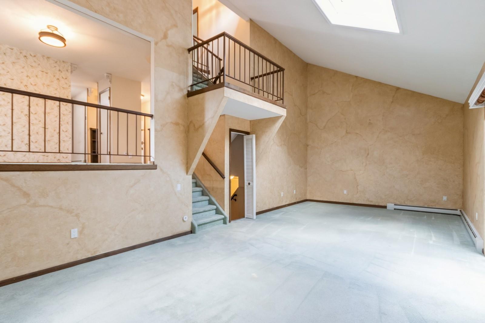 Fishkill, New York 12524, United States, 2 Bedrooms Bedrooms, ,2 BathroomsBathrooms,Residential,Active,186793