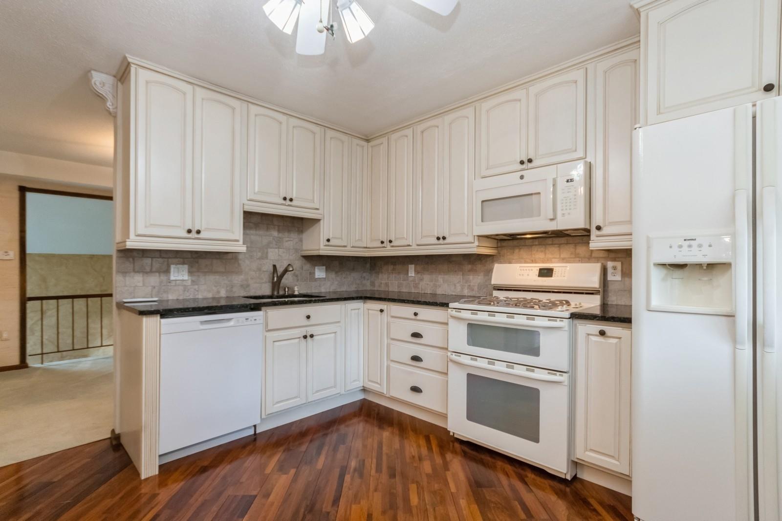 Fishkill, New York 12524, United States, 2 Bedrooms Bedrooms, ,2 BathroomsBathrooms,Residential,Active,186793