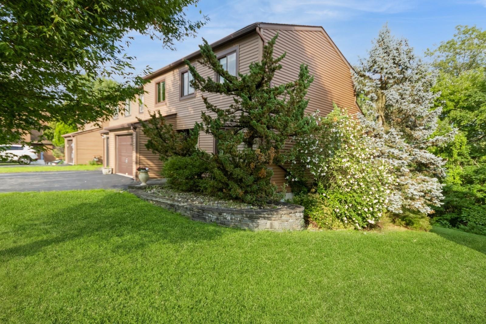 25 Walnut Court