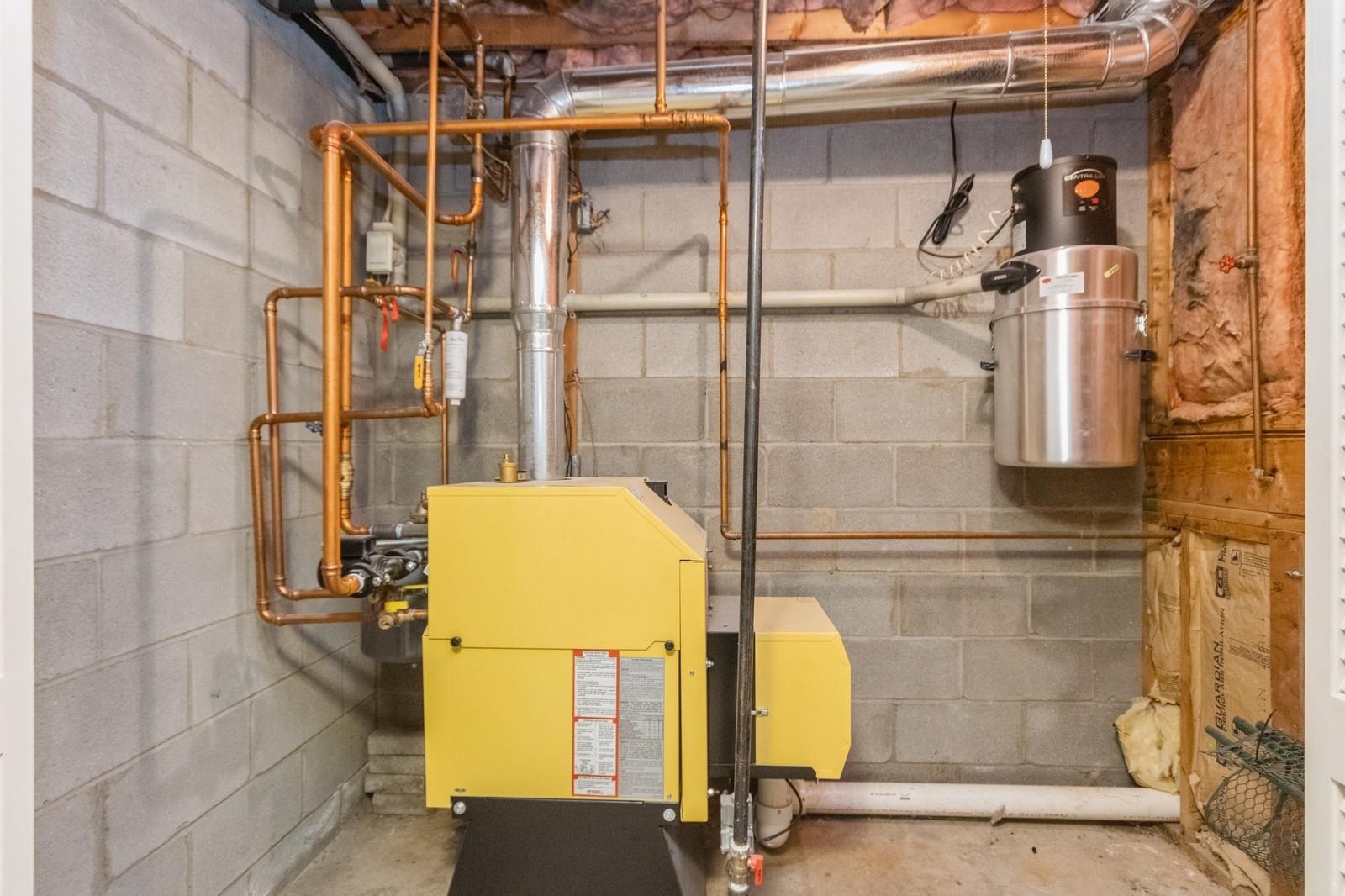 Fishkill, New York 12524, United States, 2 Bedrooms Bedrooms, ,2 BathroomsBathrooms,Residential,Active,186793